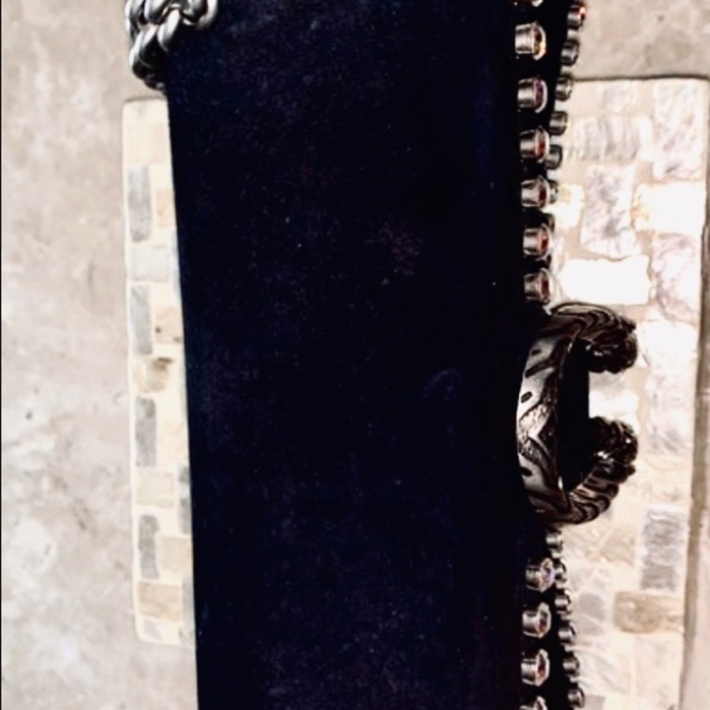 AUTHENTIC Dionysus GUCCI taking Down - Picture 6 of 7